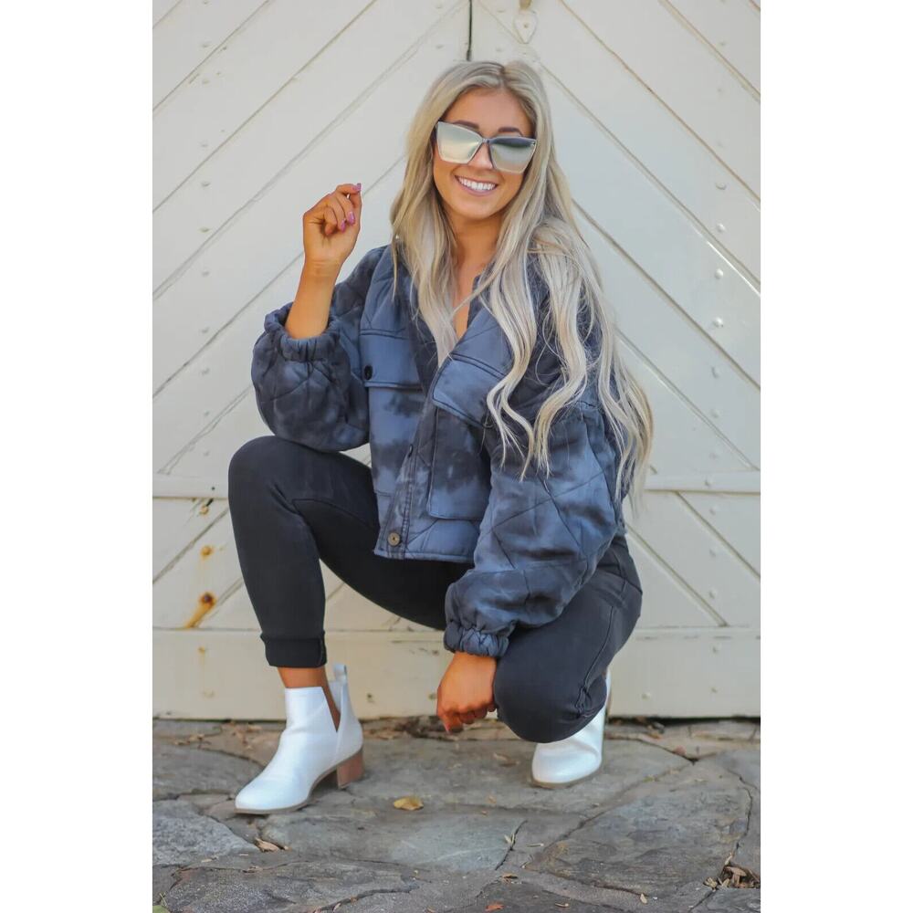 Vintage Havana Women's Button-Up, Quilted, Tencel Jacket Blue Tie Dye Size Small